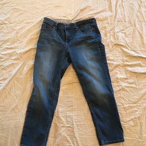 Comfy straight jeans